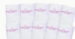 מגבות פדיקור – רכות ונוחות לרגליים בכל טיפול כשמדובר בפדיקור, הנוחות של הלקוחה היא הפרט הקטן שעושה את ההבדל. מגבות פדיקור איכותיות מספקות חוויה נעימה, מסודרת ומקצועית, ומשדרות ללקוחה שאתן מקפידות על סטנדרט גבוה בכל טיפול. יתרונות מגבות פדיקור: ✔️ בד רך ונעים למגע – חוויית טיפול נעימה לרגליים ✔️ סופגות לחות ומאפשרות עבודה נקייה ומסודרת ✔️ עמידות לכביסות חוזרות לאורך זמן ✔️ מראה מקצועי ואסתטי שמחזק את האמון של הלקוחה